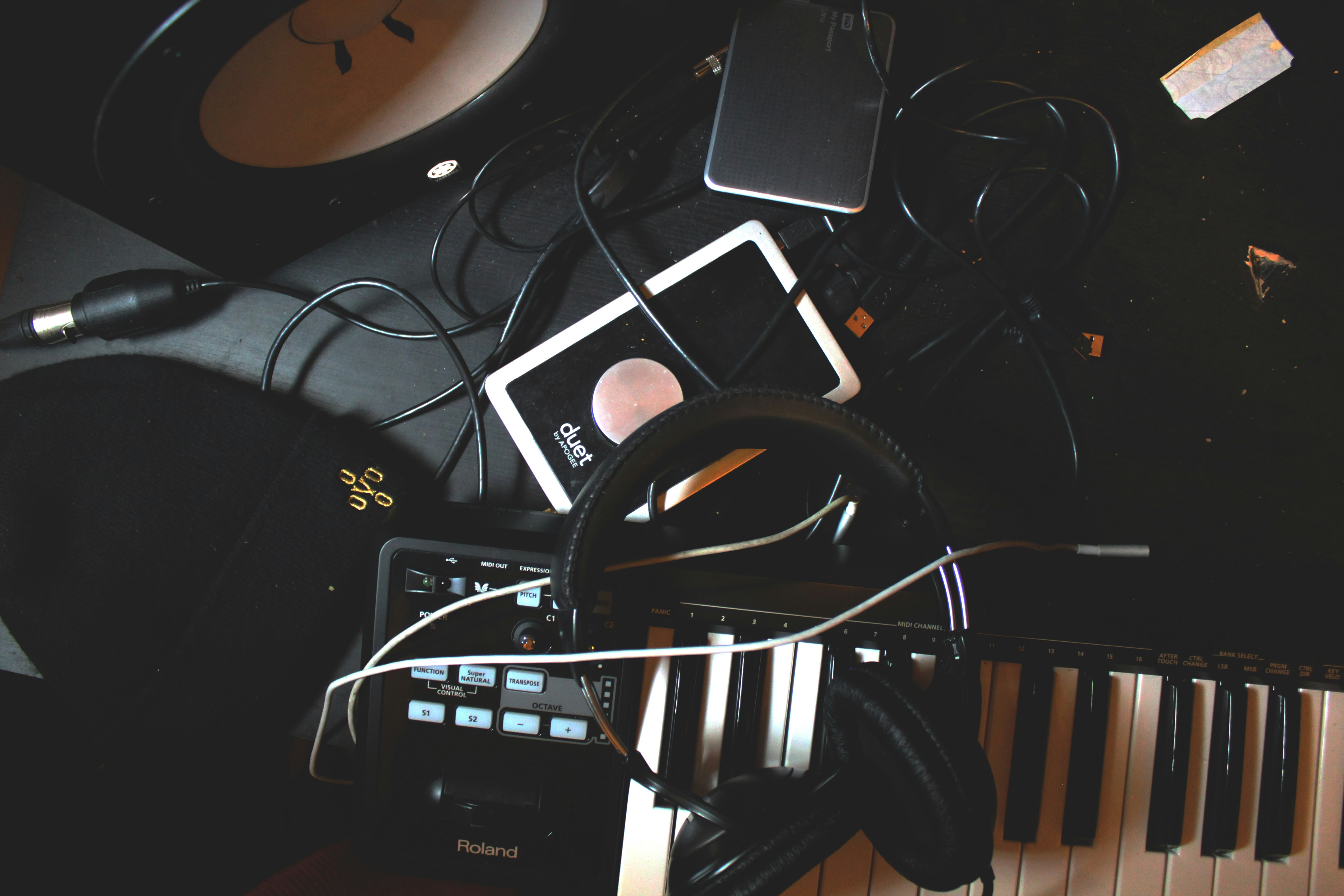 Buat Musik melalui Lyric